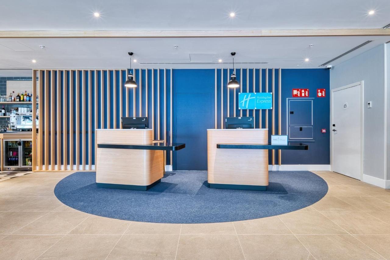 Holiday Inn Express - Madrid - Airport By Ihg Kültér fotó