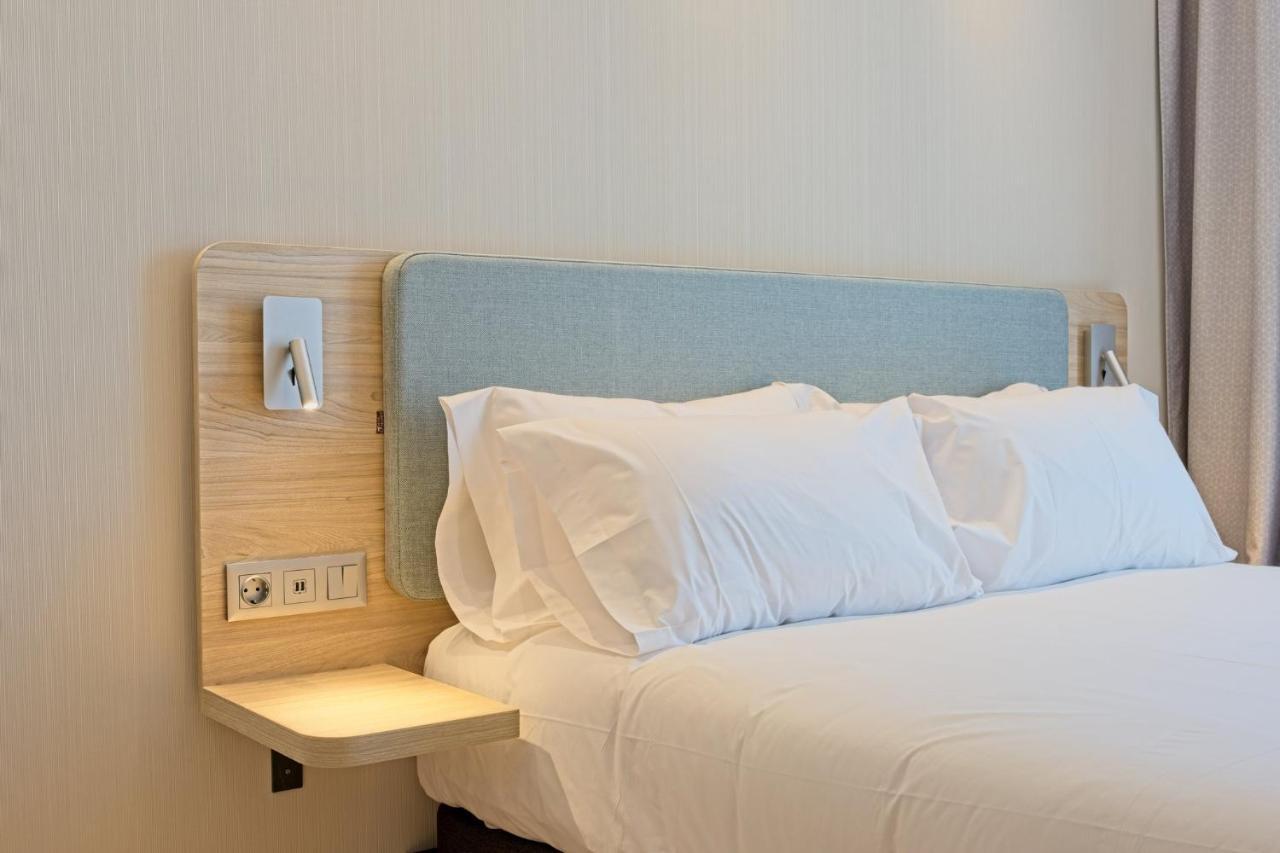 Holiday Inn Express - Madrid - Airport By Ihg Kültér fotó