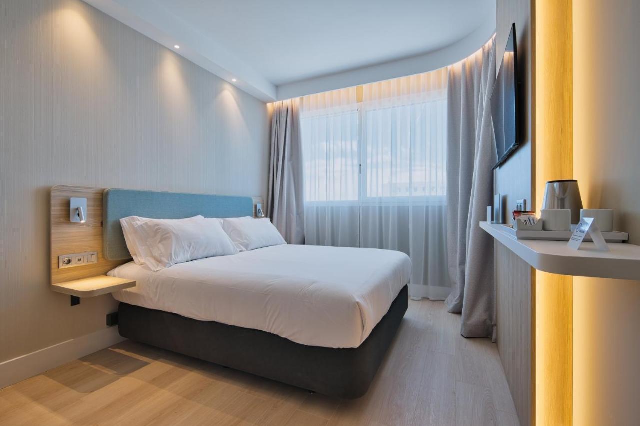 Holiday Inn Express - Madrid - Airport By Ihg Kültér fotó